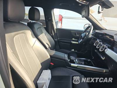2022 Mercedes-Benz GLB 250 - zdjęcie 8 z 20 - miniatura
