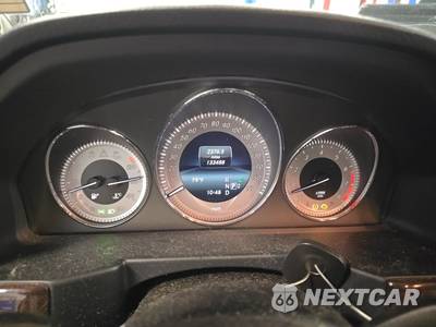2015 Mercedes-Benz GLK350 - zdjęcie 12 z 31 - miniatura