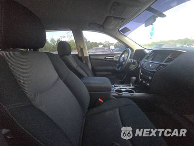 2017 Nissan Pathfinder S - zdjęcie 7 z 13 - miniatura