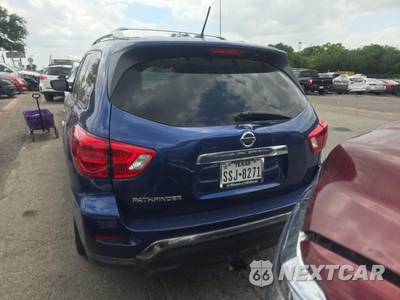 2018 Nissan Pathfinder S - zdjęcie 5 z 17 - miniatura