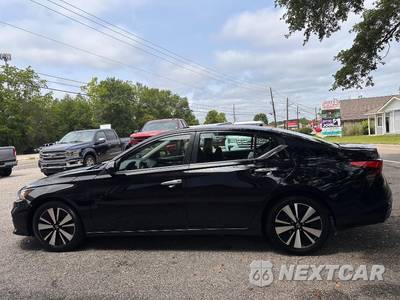 2021 Nissan 2.5 SV - zdjęcie 6 z 26 - miniatura