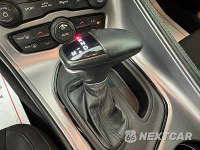 2023 Dodge Challenger GT - zdjęcie 23 z 43 - miniatura