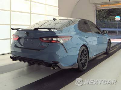 2022 Toyota Camry TRD - zdjęcie 4 z 33 - miniatura