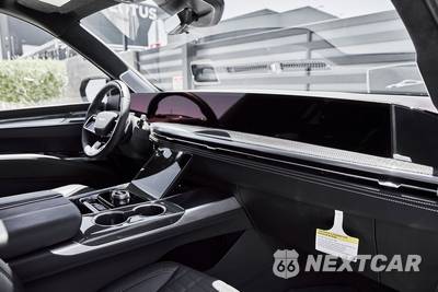 2026 Cadillac Escalade V-Series 1SD - zdjęcie 45 z 50 - miniatura