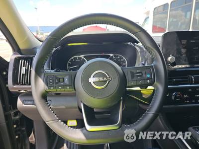 2024 Nissan Pathfinder SV - zdjęcie 10 z 23 - miniatura