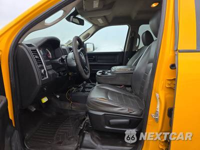 2018 Ram 2500 Tradesman Crew Cab Medium Bed - zdjęcie 7 z 52 - miniatura