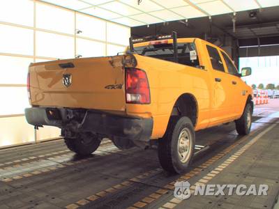 2018 Ram 2500 Tradesman Crew Cab Medium Bed - zdjęcie 4 z 52 - miniatura