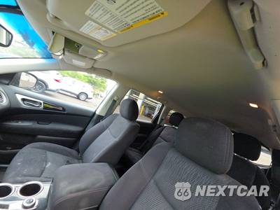 2015 Nissan Pathfinder SV - zdjęcie 20 z 36 - miniatura