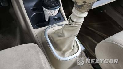 2009 Nissan Versa 1.8 S Sedan - zdjęcie 35 z 66 - miniatura