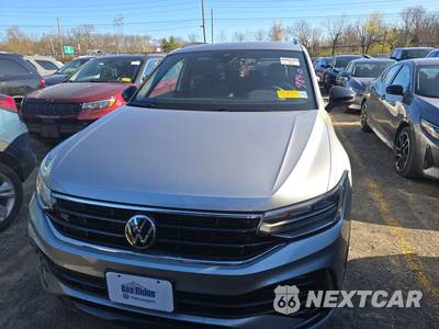 2023 Volkswagen Tiguan SE R-Line Black - zdjęcie 2 z 20 - miniatura