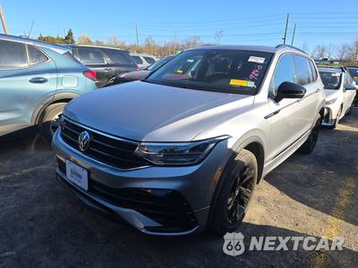 2023 Volkswagen Tiguan SE R-Line Black - zdjęcie 1 z 20 - miniatura