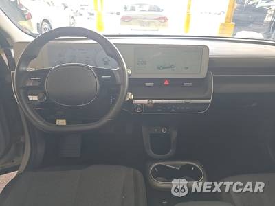 2024 Hyundai IONIQ 5 SE Standard Range - zdjęcie 11 z 27 - miniatura