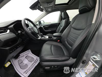 2021 Toyota XLE Premium - zdjęcie 7 z 32 - miniatura