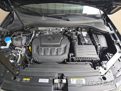 2024 Volkswagen Tiguan SE R-Line Black - zdjęcie 15 z 25 - miniatura