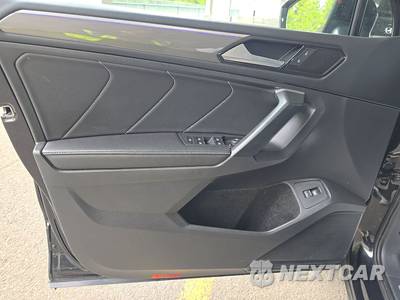 2024 Volkswagen Tiguan SE R-Line Black - zdjęcie 9 z 25 - miniatura