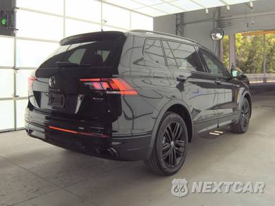 2022 Volkswagen Tiguan SE R-Line Black - zdjęcie 4 z 22 - miniatura