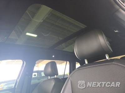 2022 Volkswagen Tiguan SE R-Line Black - zdjęcie 18 z 22 - miniatura