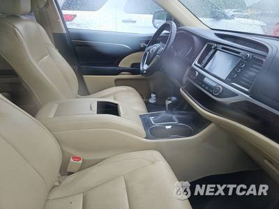 2015 Toyota Highlander Limited - zdjęcie 8 z 26 - miniatura