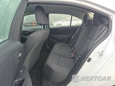 2026 Toyota Corolla LE Sedan - zdjęcie 18 z 26 - miniatura