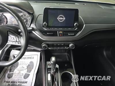 2023 Nissan Altima SR - zdjęcie 11 z 40 - miniatura