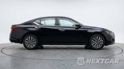 2025 Nissan Altima SV - zdjęcie 8 z 12 - miniatura