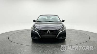 2025 Nissan Altima SV - zdjęcie 2 z 12 - miniatura