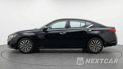 2025 Nissan Altima SV - zdjęcie 4 z 12 - miniatura