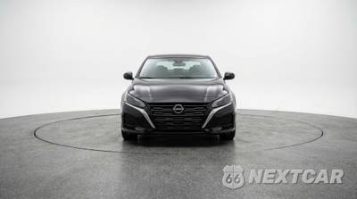 2025 Nissan Altima SV - zdjęcie 2 z 12 - miniatura