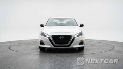 2025 Nissan SV - zdjęcie 2 z 12 - miniatura