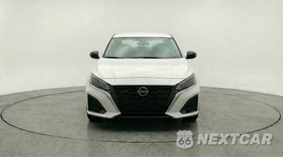 2025 Nissan Altima SV - zdjęcie 2 z 12 - miniatura