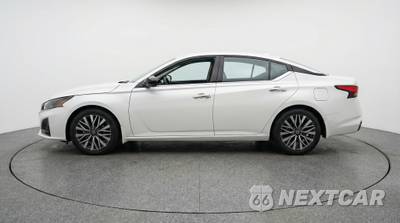 2025 Nissan Altima SV - zdjęcie 4 z 12 - miniatura