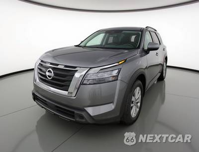 2025 Nissan Pathfinder SV - zdjęcie 3 z 12 - miniatura