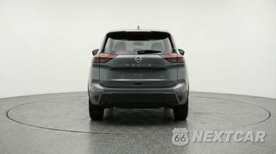 2025 Nissan SV - zdjęcie 6 z 12 - miniatura