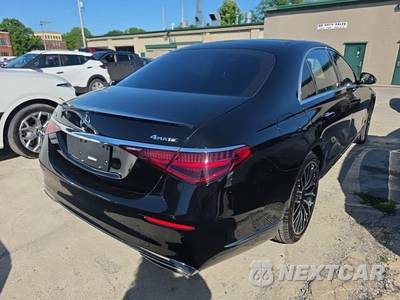 2025 Mercedes-Benz S 580 4MATIC - zdjęcie 4 z 22 - miniatura