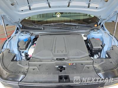 2025 Hyundai IONIQ 5 SEL - zdjęcie 16 z 22 - miniatura