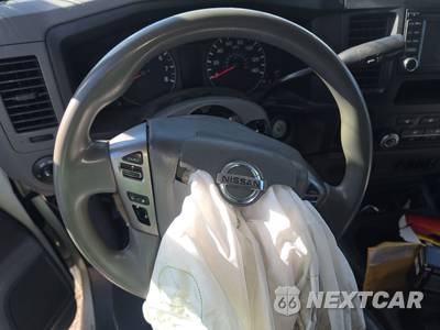 2018 Nissan NV2500 HD Cargo SL Standard Roof 146.1" WB - zdjęcie 10 z 52 - miniatura