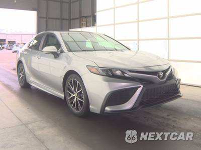 2022 Toyota Camry SE - zdjęcie 3 z 35 - miniatura