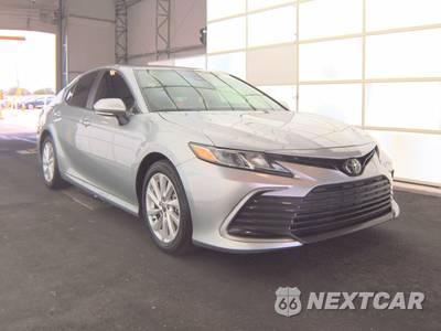 2024 Toyota Camry LE - zdjęcie 3 z 26 - miniatura
