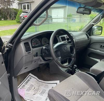 2002 Toyota 4Runner SR5 - zdjęcie 9 z 13 - miniatura