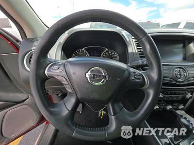 2018 Nissan Pathfinder SV - zdjęcie 10 z 33 - miniatura