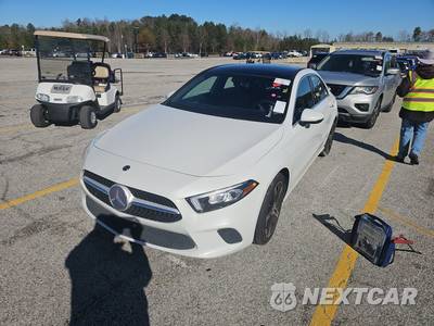 2019 Mercedes-Benz A 220 - zdjęcie 1 z 17 - miniatura