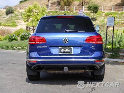 2017 Volkswagen Touareg Wolfsburg - zdjęcie 4 z 28 - miniatura