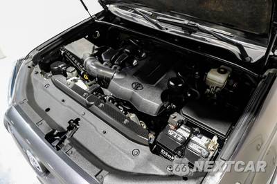 2020 Toyota 4Runner SR5 - zdjęcie 47 z 50 - miniatura