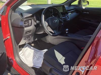 2018 Toyota C-HR XLE - zdjęcie 9 z 21 - miniatura