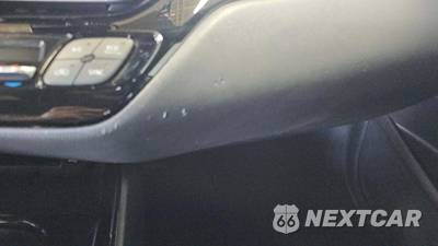 2021 Toyota C-HR XLE - zdjęcie 21 z 39 - miniatura