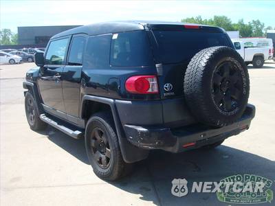 2008 Toyota FJ Cruiser w/Rear Doors - zdjęcie 25 z 94 - miniatura