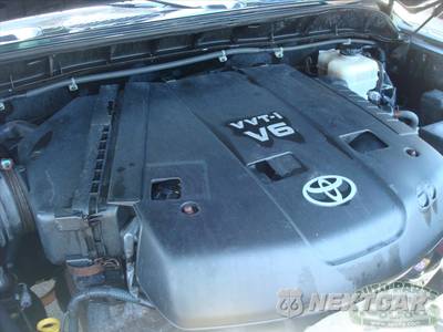 2008 Toyota FJ Cruiser w/Rear Doors - zdjęcie 30 z 94 - miniatura