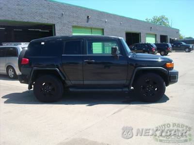 2008 Toyota FJ Cruiser w/Rear Doors - zdjęcie 49 z 94 - miniatura