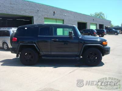 2008 Toyota FJ Cruiser w/Rear Doors - zdjęcie 48 z 94 - miniatura
