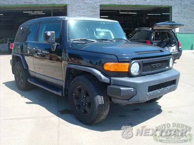 2008 Toyota FJ Cruiser w/Rear Doors - zdjęcie 50 z 94 - miniatura